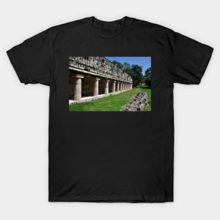 Mexique - site archéologique d'uxmal T-Shirt